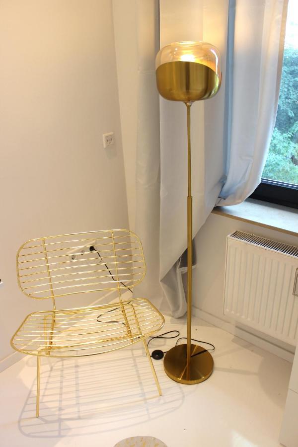 Homestay Shared A-partment • Moebliertes In - Ehrenfeld ! *