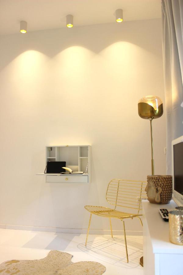 Homestay Shared A-partment • Moebliertes In - Ehrenfeld !